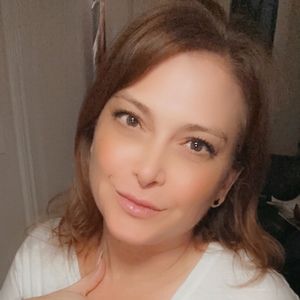 Meet your Posher, Cynthia